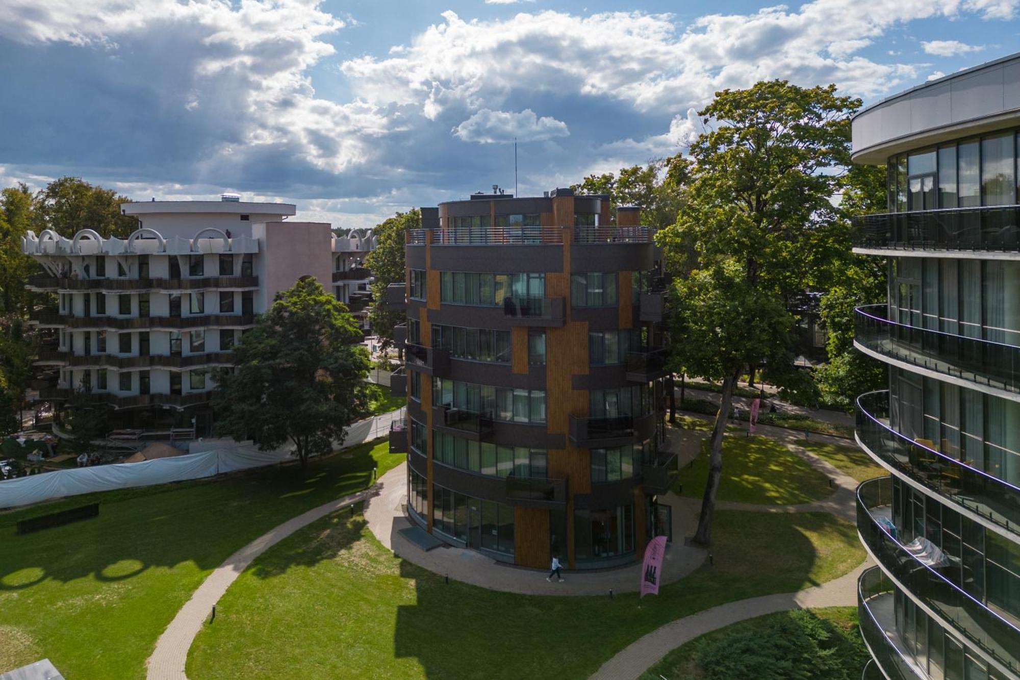 2 Bedroom Apt, 2 Garage Spots & Balconies, Self Check-In, By Cohost Druskieniki Zewnętrze zdjęcie